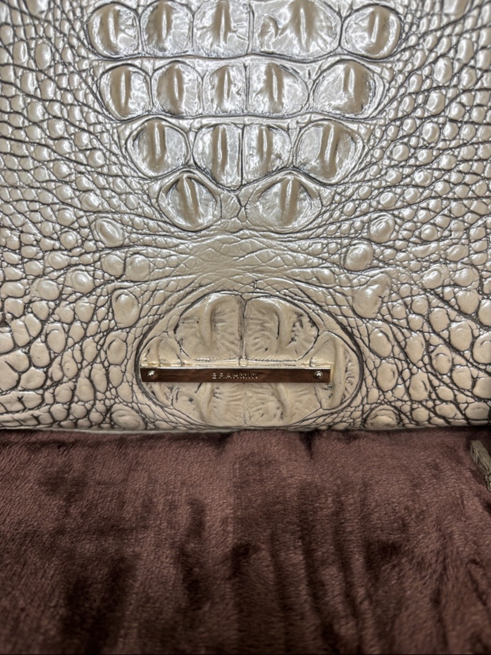 Brahmin Carrie Crossbody in Moonrise with Matching Credit Card Wallet - Picture 3 of 13